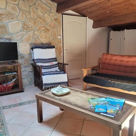 Apartamento Chez Sylvie Et Benoit Dieulefit